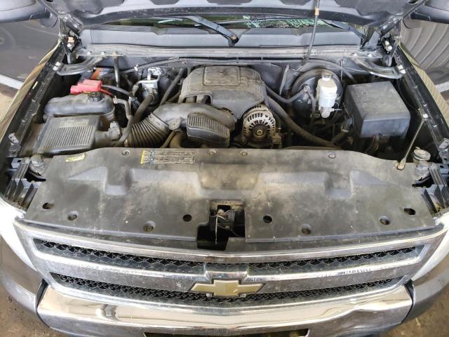 1GCSKSE33AZ255093 - 2010 CHEVROLET SILVERADO K1500 LT GRAY photo 11