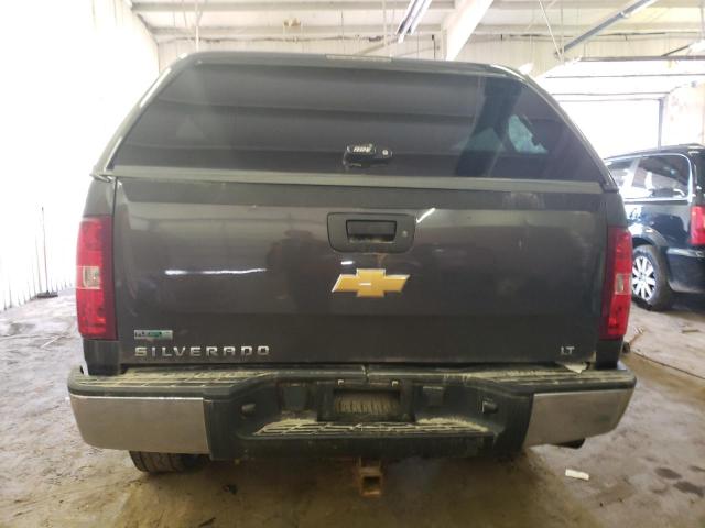 1GCSKSE33AZ255093 - 2010 CHEVROLET SILVERADO K1500 LT GRAY photo 6