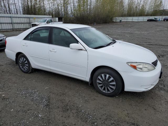 JTDBE32K740270830 - 2004 TOYOTA CAMRY LE WHITE photo 4