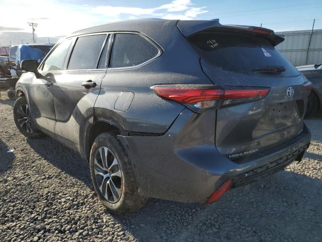 5TDGZRBH5NS583679 - 2022 TOYOTA HIGHLANDER XLE GRAY photo 2