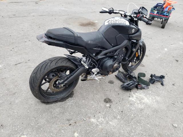 JYARN53Y5KA001418 - 2019 YAMAHA MT09 C BLACK photo 3