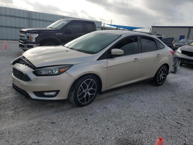 1FADP3H22HL260128 - 2017 FORD FOCUS SEL BEIGE photo 1