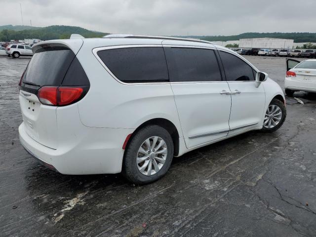 2C4RC1BG4KR731957 - 2019 CHRYSLER PACIFICA TOURING L WHITE photo 3