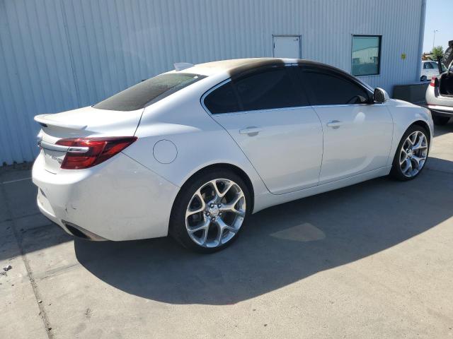2G4GV5GX5G9137141 - 2016 BUICK REGAL GS Ақ фото 3