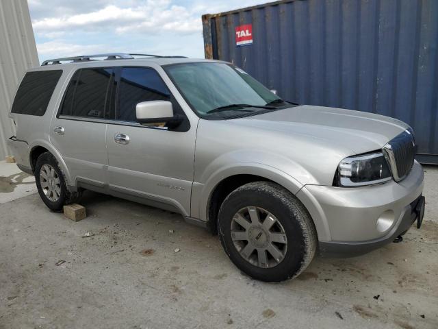 5LMFU28R54LJ32259 - 2004 LINCOLN NAVIGATOR ვერცხლისფერი ფოტო 4
