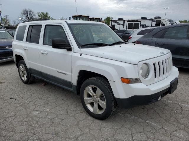 1J4NF1GB3BD274414 - 2011 JEEP PATRIOT SPORT WHITE photo 4