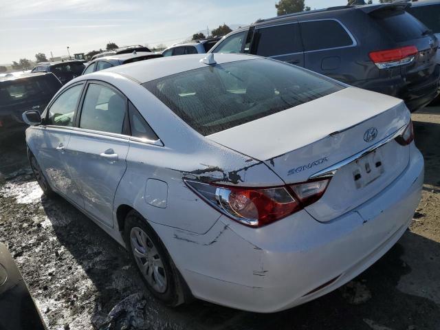 5NPEB4AC0BH162846 - 2011 HYUNDAI SONATA GLS WHITE photo 2