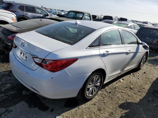 5NPEB4AC0BH162846 - 2011 HYUNDAI SONATA GLS WHITE photo 3