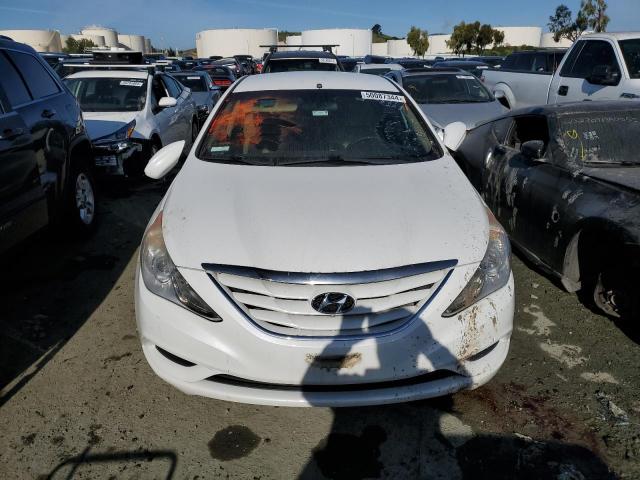 5NPEB4AC0BH162846 - 2011 HYUNDAI SONATA GLS WHITE photo 5