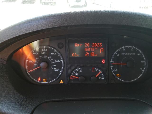 3C6TRVDG5JE145882 - 2018 RAM PROMASTER 2500 HIGH WHITE photo 8