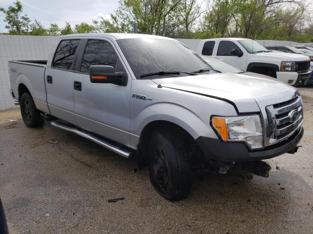 1FTFW1EV6AKE64595 - 2010 FORD F150 SUPERCREW SILVER photo 4