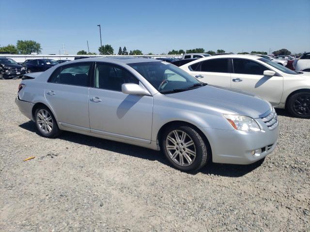 4T1BK36B75U051584 - 2005 TOYOTA AVALON XL SILVER photo 4