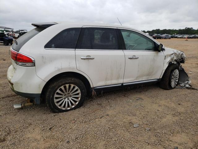 2LMDJ6JK8BBJ27405 - 2011 LINCOLN MKX WHITE photo 3