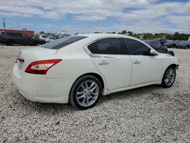 1N4AA5AP5AC812037 - 2010 NISSAN MAXIMA S WHITE photo 3