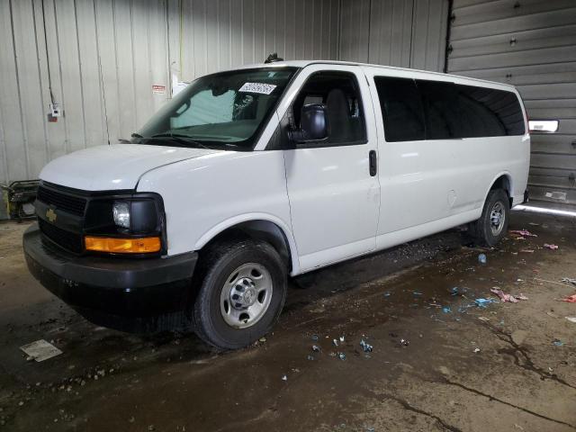 1GAZGNFG9H1184860 - 2017 CHEVROLET EXPRESS G3500 LS WHITE photo 1
