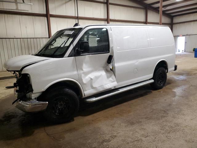 1GCWGAFP0P1133572 - 2023 CHEVROLET EXPRESS G2 WHITE photo 1