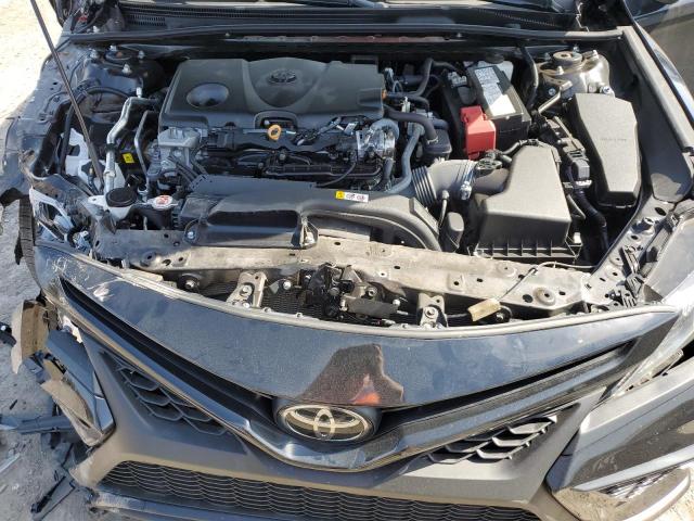 4T1G11BK3NU054615 - 2022 TOYOTA CAMRY SE BLACK photo 11