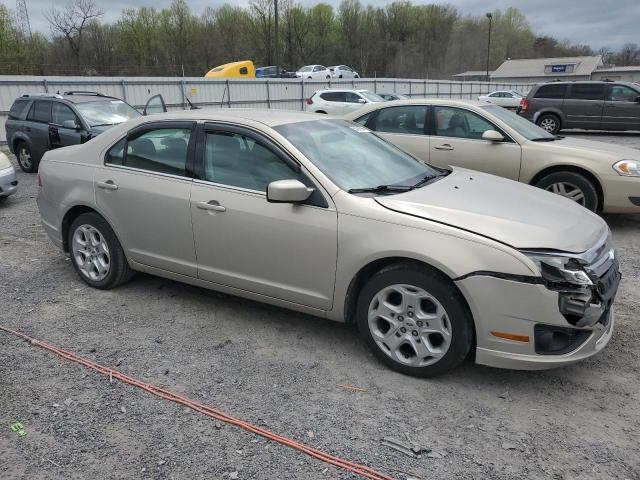 3FAHP0HAXAR132329 - 2010 FORD FUSION SE BEIGE photo 4