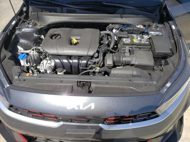 3KPF54AD5PE606657 - 2023 KIA FORTE GT LINE GRAY photo 11