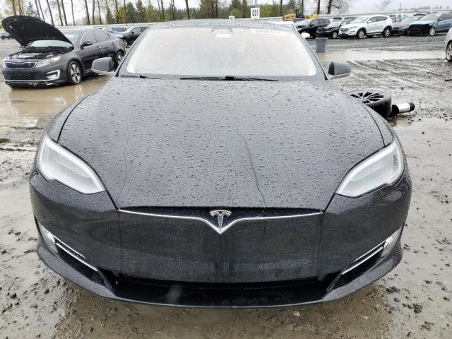 5YJSA1E26JF291161 - 2018 TESLA MODEL S შავი ფოტო 5
