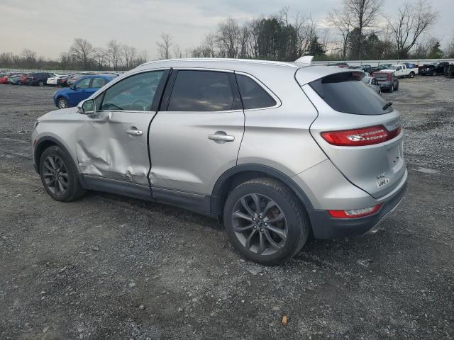 5LMCJ2A98FUJ17757 - 2015 LINCOLN MKC SILVER photo 2