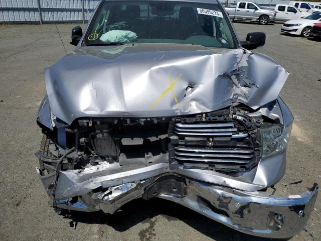 1C6RR7TT8KS695287 - 2019 RAM 1500 CLASS SLT ვერცხლისფერი ფოტო 11