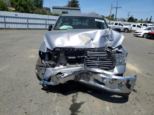 1C6RR7TT8KS695287 - 2019 RAM 1500 CLASS SLT ვერცხლისფერი ფოტო 5