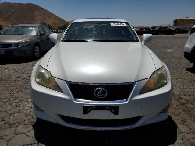 JTHBK262482069134 - 2008 LEXUS IS 250 WHITE photo 5