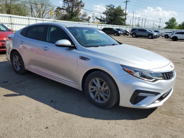 5XXGT4L3XLG391177 - 2020 KIA OPTIMA LX SILVER photo 4