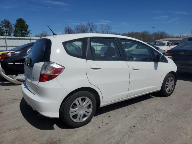 JHMGE88269S049692 - 2009 HONDA FIT WHITE photo 3