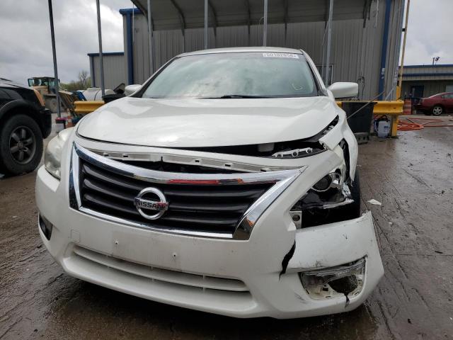 1N4AL3AP3FC106867 - 2015 NISSAN ALTIMA 2.5 WHITE photo 5