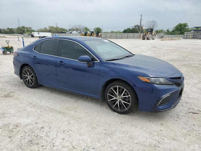 4T1T11AK3PU082658 - 2023 TOYOTA CAMRY SE NIGHT SHADE BLUE photo 4