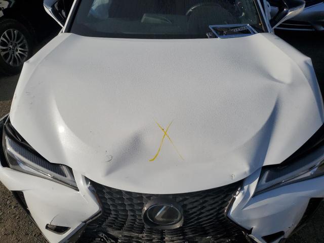 JTHR3JBH8L2023301 - 2020 LEXUS UX 200 WHITE photo 11