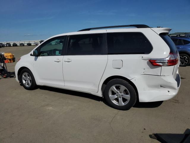 5TDKZ3DC3HS879815 - 2017 TOYOTA SIENNA LE WHITE photo 2