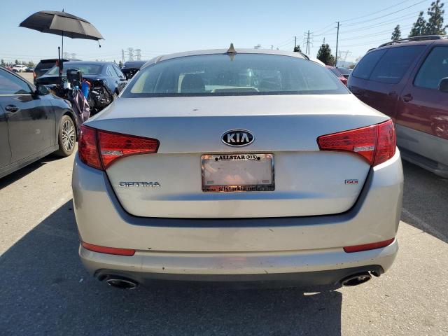 5XXGM4A7XDG195079 - 2013 KIA OPTIMA LX SILVER photo 6