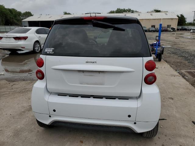 WMEEJ3BA8DK584282 - 2013 SMART FORTWO PURE WHITE photo 6