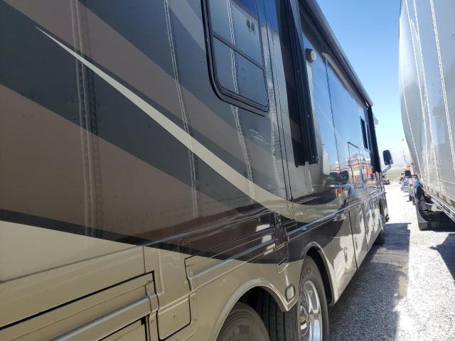 4UZFCHCYXBCAY1266 - 2011 FREIGHTLINER CHASSIS XC ბეჟი ფოტო 9