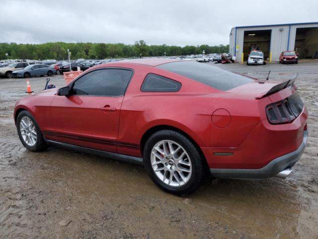 1ZVBP8AM9B5101626 - 2011 FORD MUSTANG RED photo 2