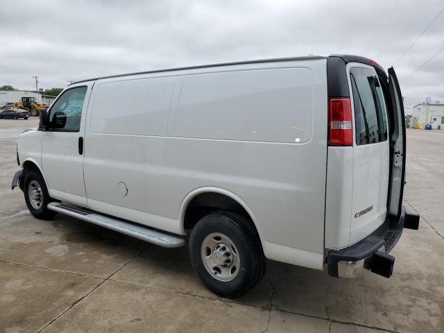 1GCWGAFP3P1219748 - 2023 CHEVROLET EXPRESS G2 WHITE photo 2