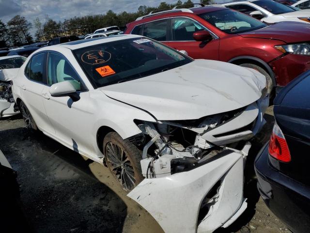 4T1B11HK3KU833123 - 2019 TOYOTA CAMRY L WHITE photo 4