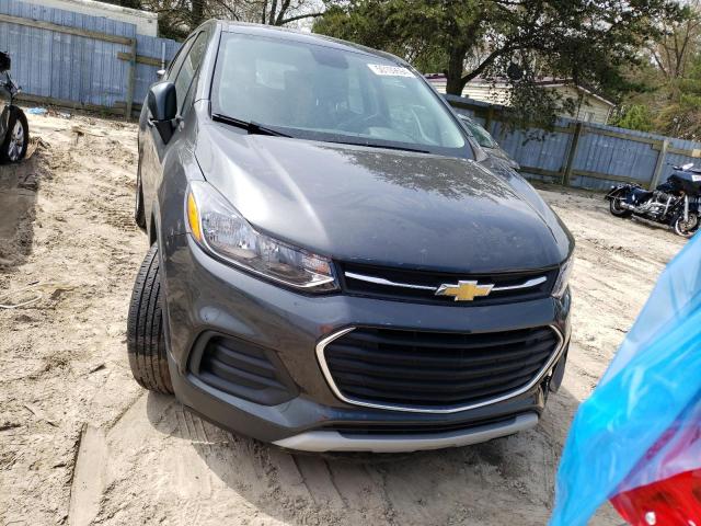 3GNCJKSB8KL258123 - 2019 CHEVROLET TRAX LS CHARCOAL photo 5