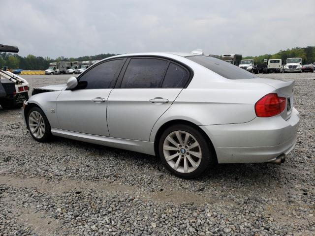 WBAPK7C50BA464019 - 2011 BMW 328 XI SILVER photo 2