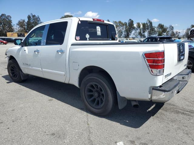 1N6AA07D58N328438 - 2008 NISSAN TITAN XE WHITE photo 2