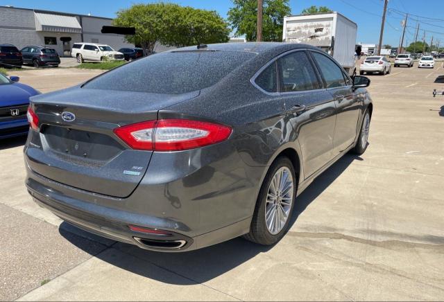 3FA6P0H91FR169189 - 2015 FORD FUSION SE GRAY photo 4