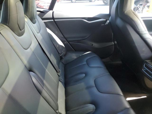 5YJSA1E41GF142909 - 2016 TESLA MODEL S Սև լուսանկար 10