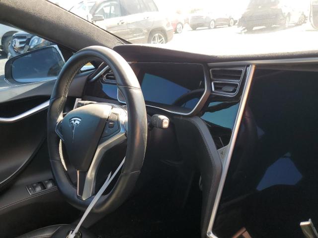 5YJSA1E41GF142909 - 2016 TESLA MODEL S Սև լուսանկար 9