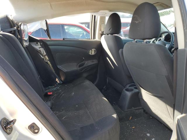 3N1CN7AP7DL841053 - 2013 NISSAN VERSA S SILVER photo 10