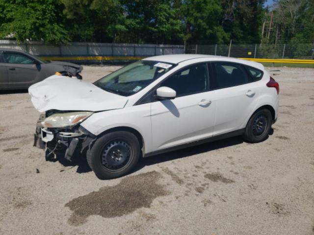 1FAHP3K2XCL470799 - 2012 FORD FOCUS SE WHITE photo 1