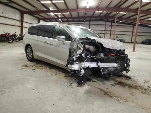 2C4RC1N71MR540334 - 2021 CHRYSLER PACIFICA HYBRID PINNACLE CREAM photo 4