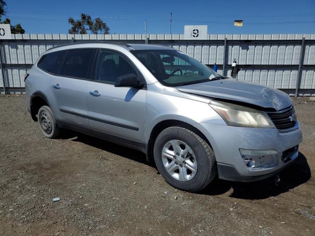 1GNKRFKD5GJ303272 - 2016 CHEVROLET TRAVERSE LS SILVER photo 4